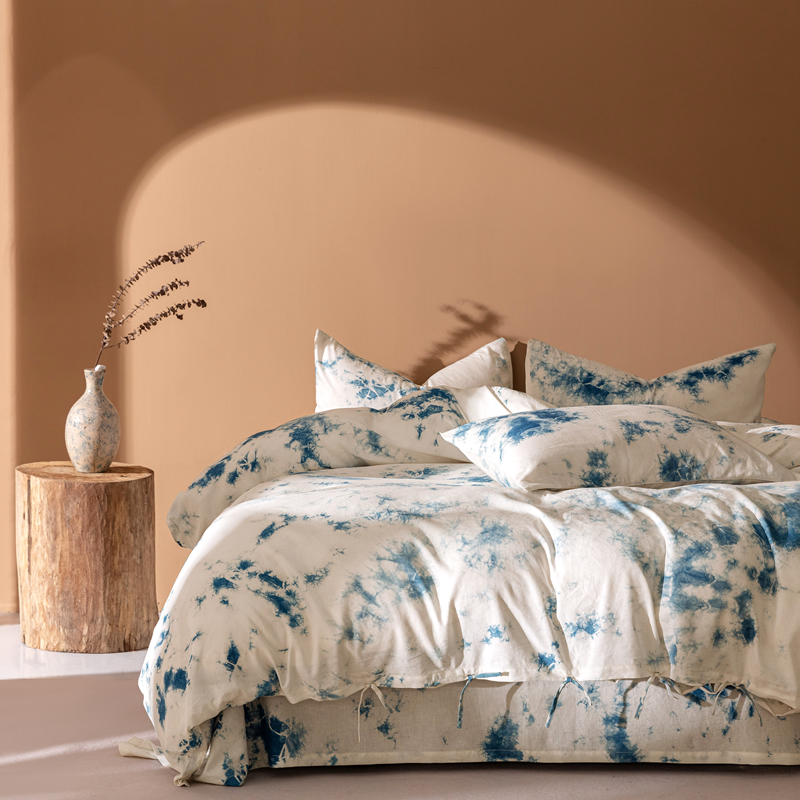 Indigo botanical-dyed bedding